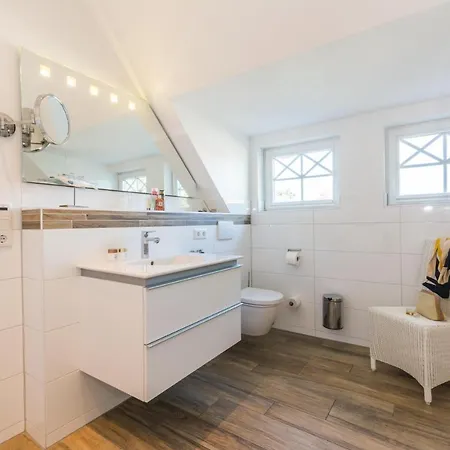 Friedensstr_20 A 5_ostseet * זינקסט